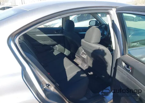 2010 Subaru Legacy 2.5I Premium z USA, uszkodzony, nr VIN 4S3BMAH68A1224088